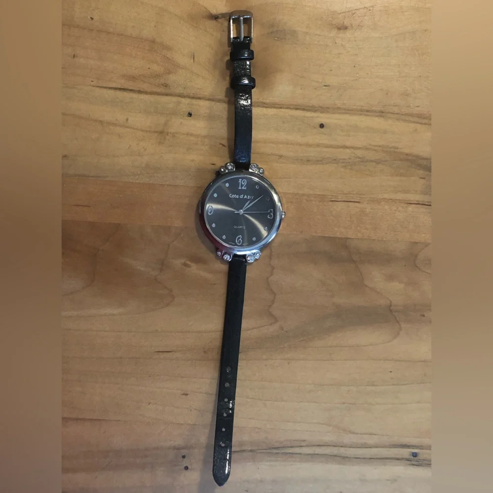 3/$40 Côte d’Azur Watch - Picture 2 of 4